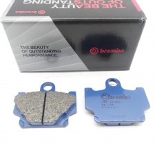 Brembo Bremsbeläge Bremklötze Bremse vorne 07YA1011 