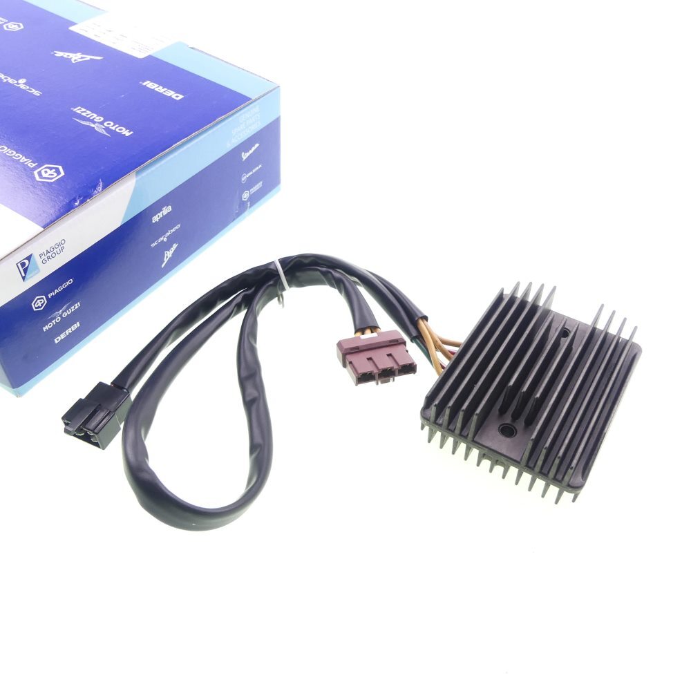 Spannungsregler 12V / Gleichrichter – Kompatibel Mit Piaggio TPH 50, Gilera Typhoon 50 DT 93–97 TEC1T, Vespa LX 50 2T ZAPC381, Runner 50 SP ZAPC461 – 8-Pin Regler Für Batterie & Licht